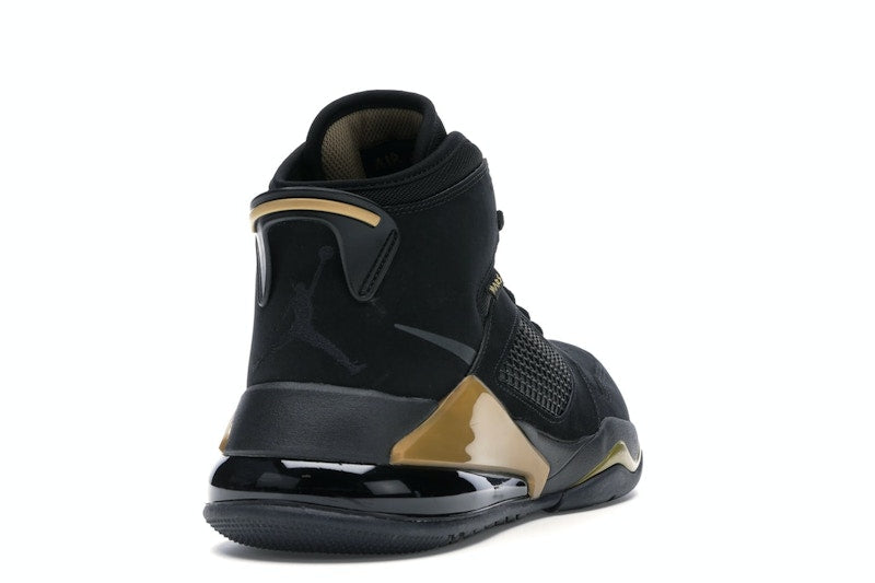 Jordan Mars 270 Black Gold