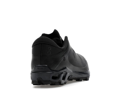 On Running Cloudventure Peak POST ARCHIVE FACTION Black Magnet (Women's)