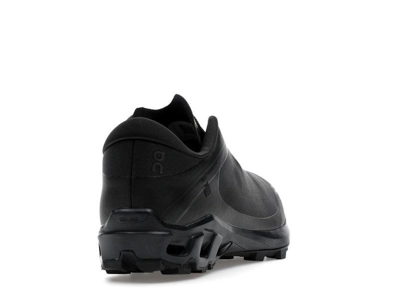 On Running Cloudventure Peak POST ARCHIVE FACTION Black Magnet (Women's)
