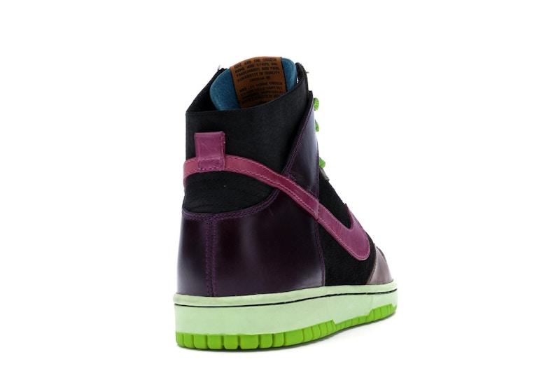 Nike Dunk High Undefeated