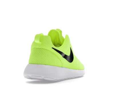 Nike Roshe Run Volt Black White