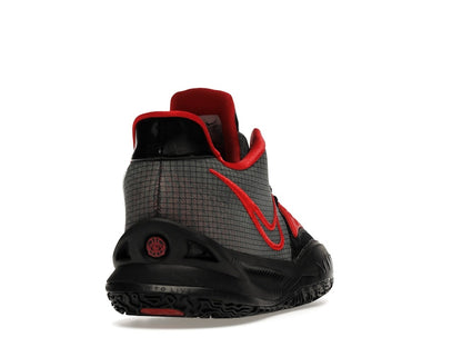 Nike Kyrie 4 Low Bred