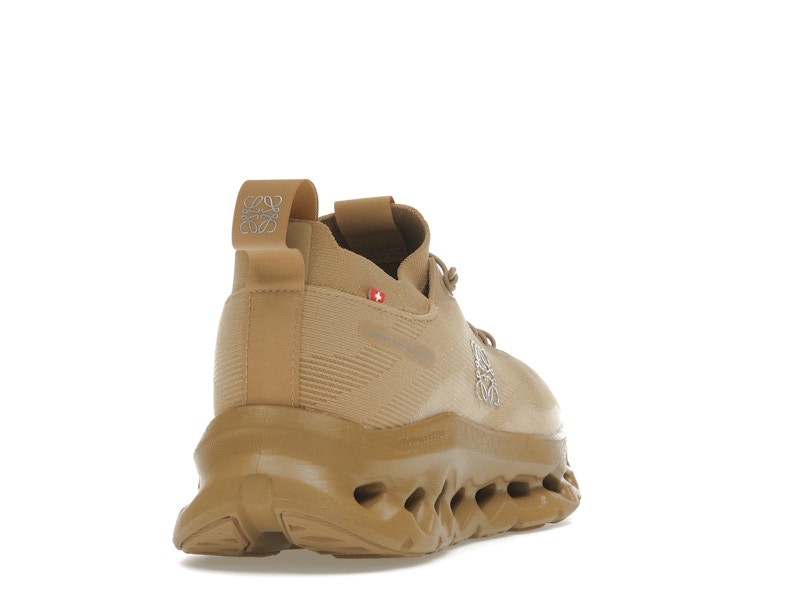 On Running Cloudtilt LOEWE Dark Sand