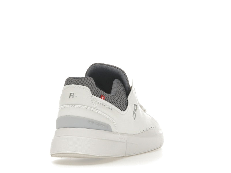 On The Roger Advantage White Fossil