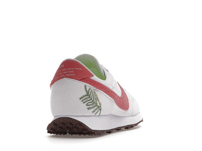 Nike Daybreak SE Catechu (Women's)