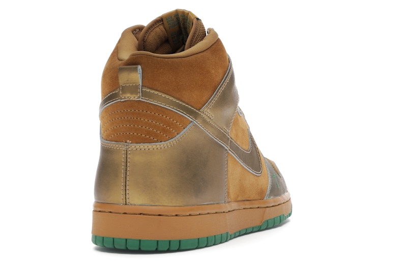 Nike SB Dunk High Lucky 7