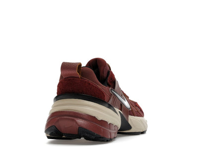 Nike V2K Run Red Sepia Dark Pony (Women's)