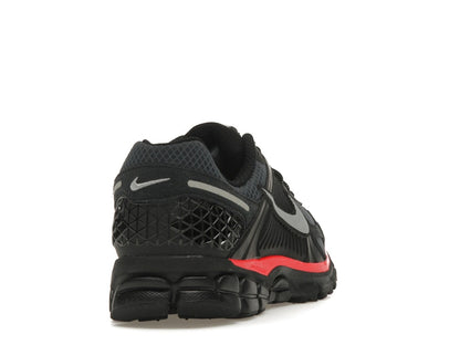 Nike Zoom Vomero 5 Black Metallic University Red