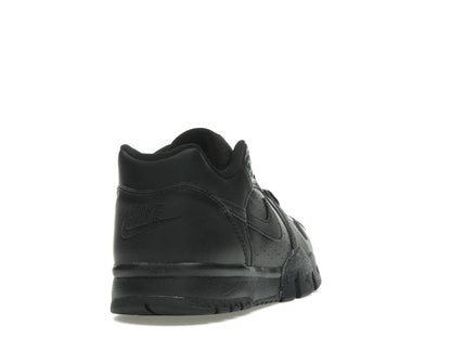 Nike Cross Trainer Low Triple Black