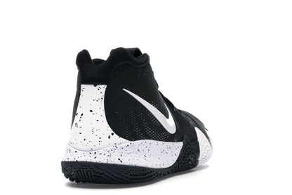 Nike Kyrie 4 Black White