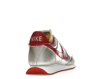 Nike Tailwind Night Track