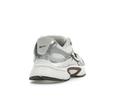 Nike V5 RNR Sail Fauna Brown Phantom Light Orewood Brown (Women's)