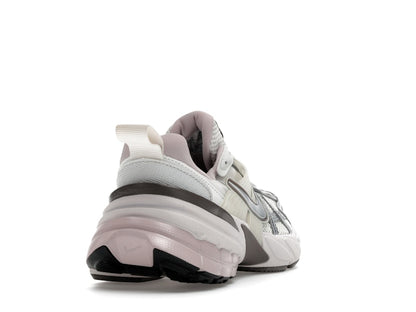 Nike V2K Run Platinum Tint Summit White Cave Stone Metallic Silver (Women's)