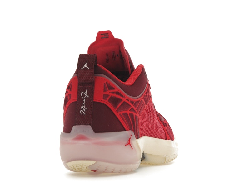 Jordan 37 Low Lift Up (Women's)