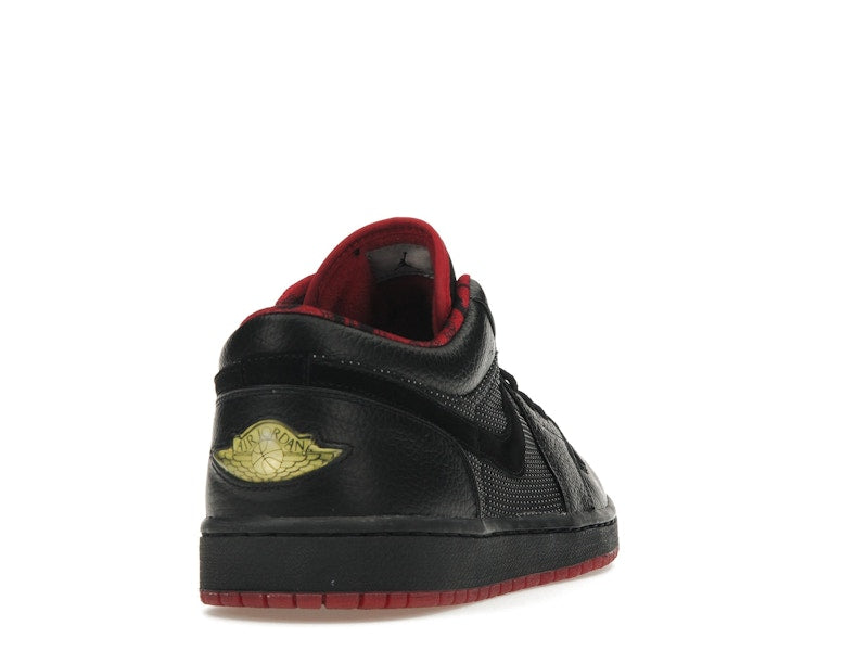 Jordan 1 Retro Low Black Metallic Silver Varsity Red