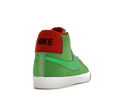 Nike SB Blazer Green Spark Pimento
