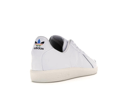 adidas BW Army Oyster Holdings
