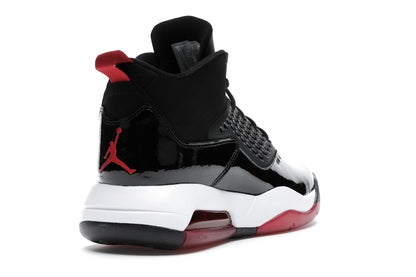 Jordan Maxin 200 Black Gym Red