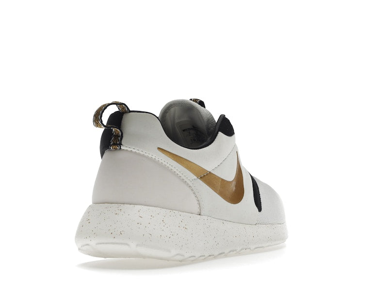 Nike Roshe Run Gold Trophy