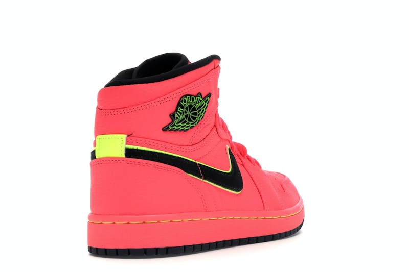 Jordan 1 Retro High Hot Punch (Women's)