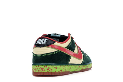 Nike SB Dunk Low Mosquito