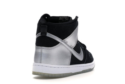 Nike SB Dunk High Tin Man