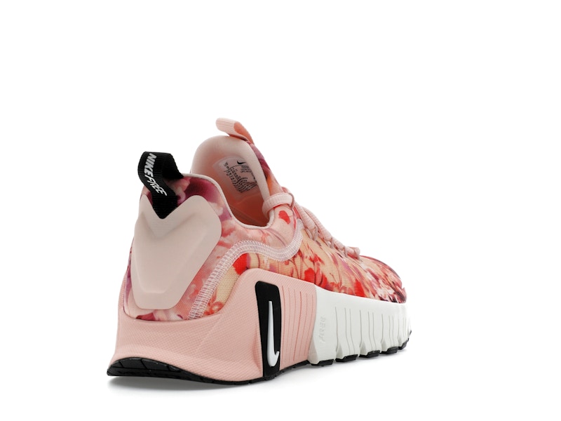 Nike Free Metcon 6 AMP Washed Coral Black Sail (Women's)