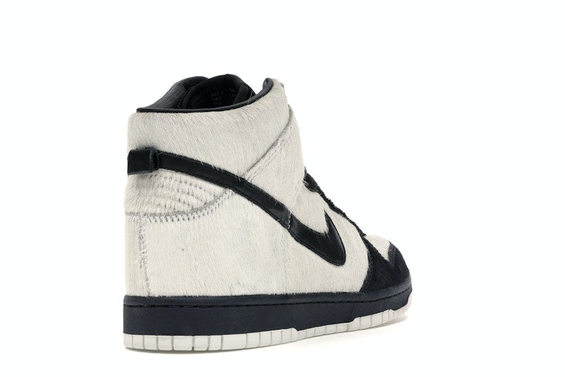 Nike Dunk High Panda