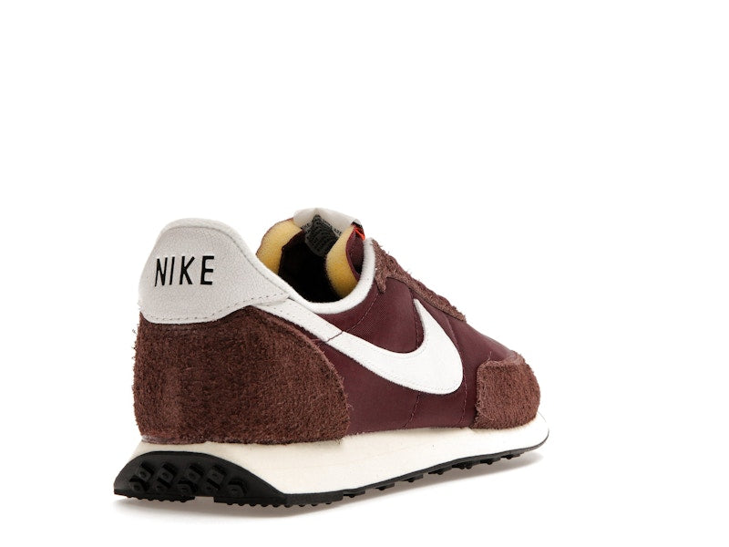 Nike Waffle Trainer 2 Burgundy Crush