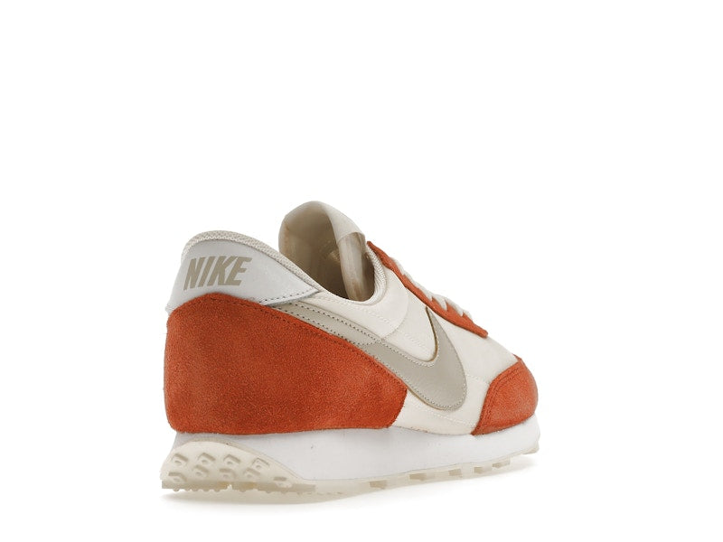 Nike Daybreak Pale Ivory Desert Sand (Women's)