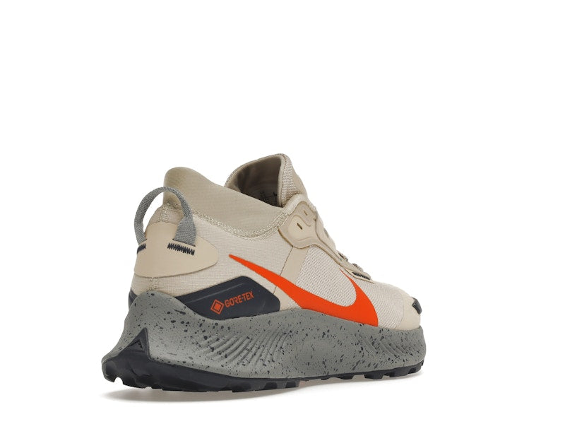 Nike Pegasus Trail 3 Gore-Tex Rattan Campfire Orange