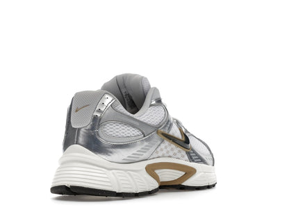 Nike V5 RNR Parachute Beige Metallic Pewter