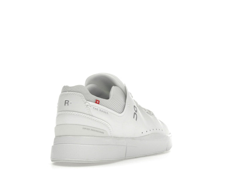 On The Roger Advantage All White (Women's)