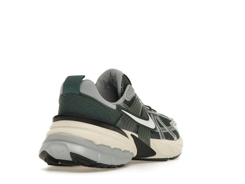 Nike V2K Run Vintage Green