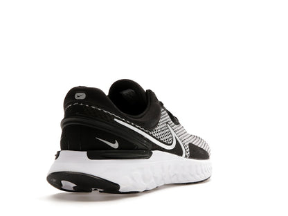 Nike React Miler 3 Black Metallic Silver