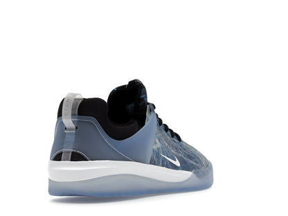 Nike SB Zoom Nyjah 3 Trouble at Home