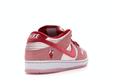 Nike SB Dunk Low StrangeLove Skateboards