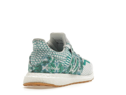 adidas Ultra Boost 5.0 DNA Cloud White Green