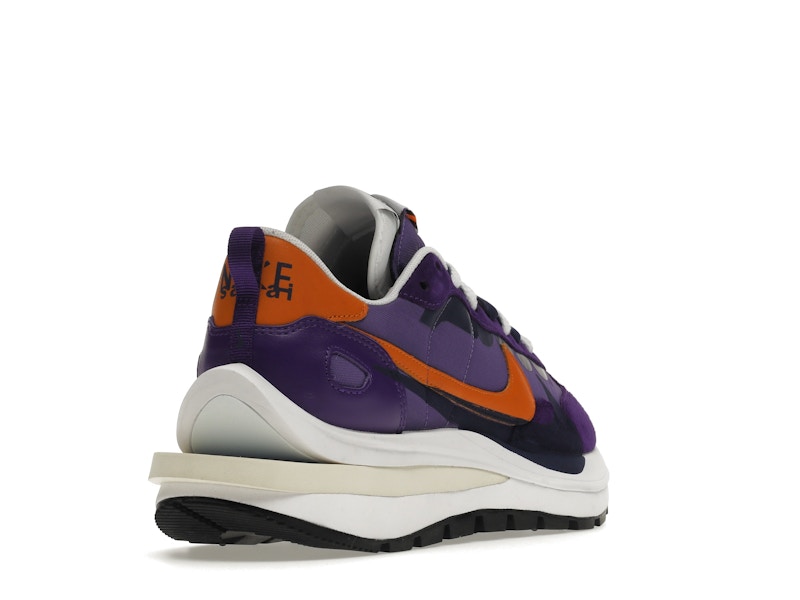 Nike Vaporwaffle sacai Dark Iris