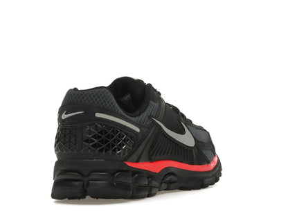 Nike Zoom Vomero 5 Black Metallic University Red