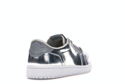 Jordan 1 Retro Low Pinnacle Metallic Silver