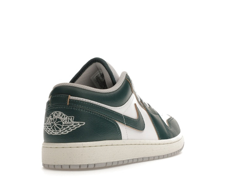 Jordan 1 Low SE Oxidized Green