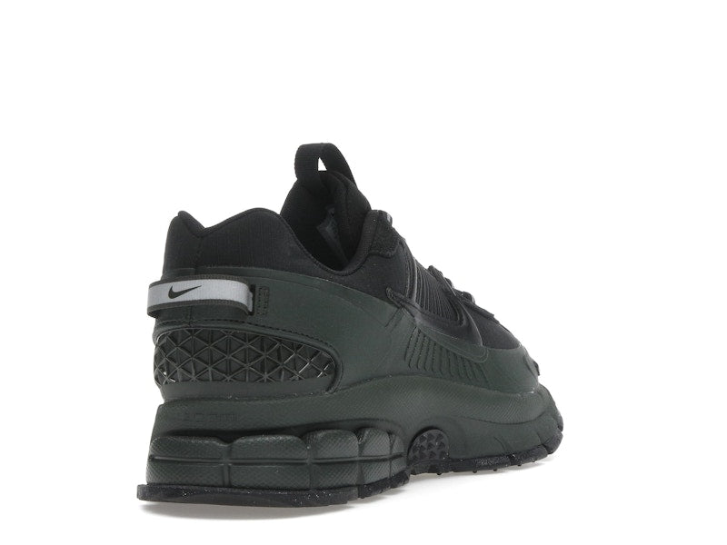 Nike Zoom Vomero 5 Roam Sequoia Black