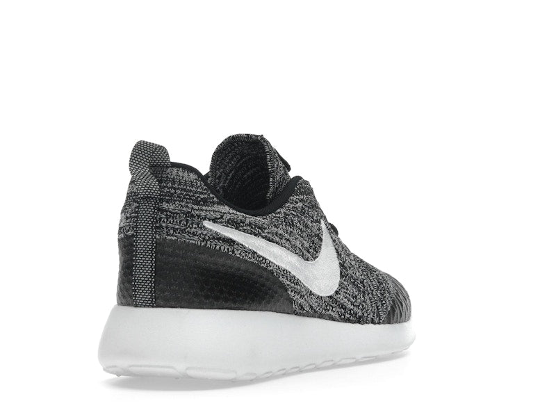 Nike Roshe One Flyknit Black White Cool Grey (Women's)
