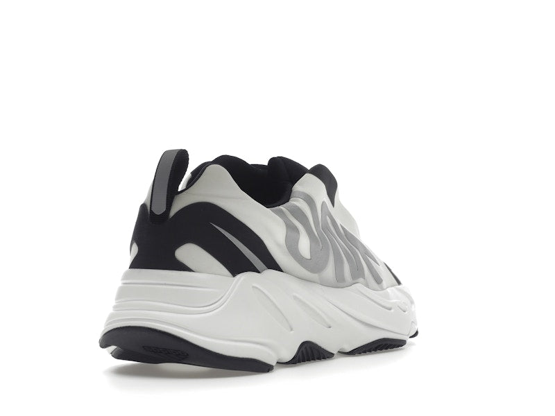 adidas Yeezy Boost 700 MNVN Laceless Analog