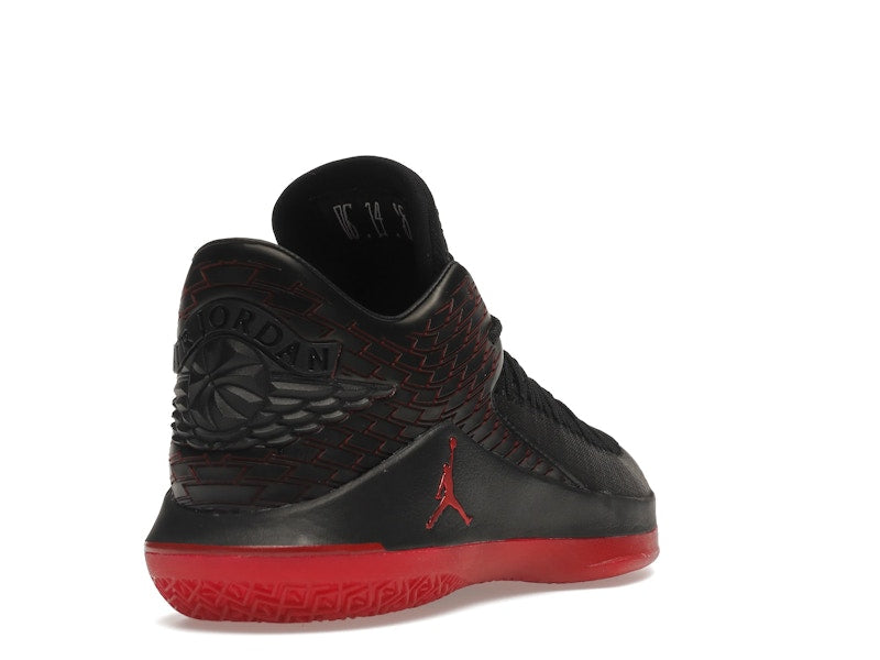 Jordan XXXII Low Last Shot