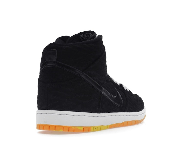 Nike SB Dunk High Skunk