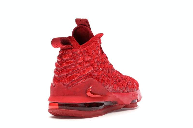 Nike LeBron 17 Red Carpet (GS)