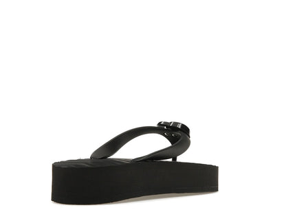 Gucci Chevron Thong Sandal Black Rubber