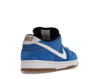 Nike SB Dunk Low Street Fighter Chun Li